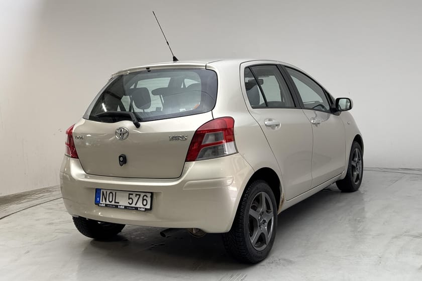 Bild 3 av Toyota Yaris 1.33 5dr (100hk) AC
