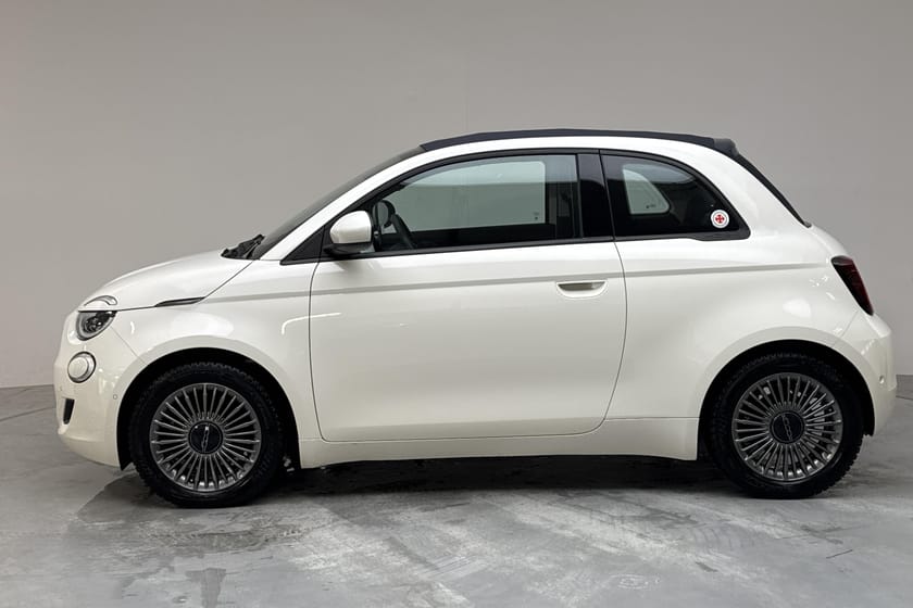 Bild 2 av Fiat 500Ce 500e Cabriolet 42kWh (118hk) GPS Backkamera
