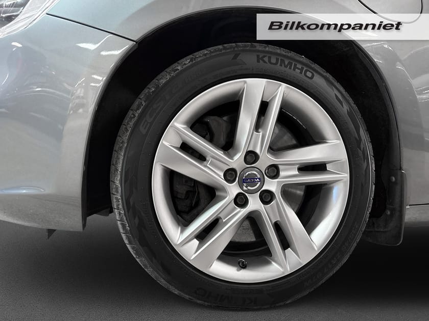 Bild 5 av Volvo V60 D5 AWD Twin Engine Classic Momentum