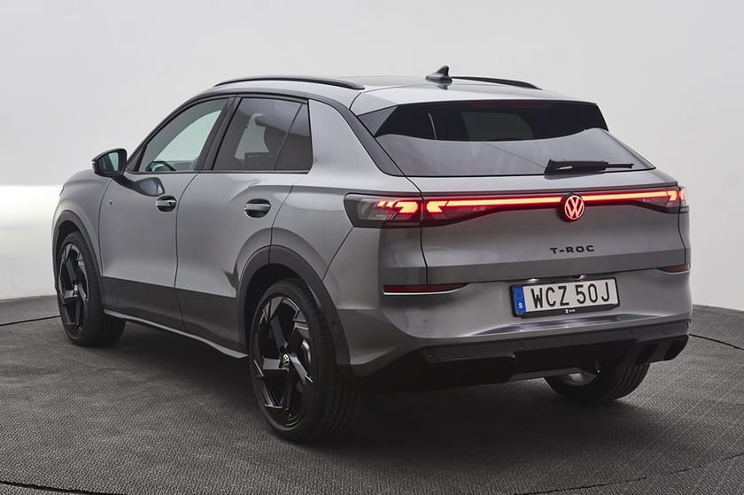 Bild 5 av Volkswagen T-Roc R-LINE  1.5 eTSI 150hk DSG7