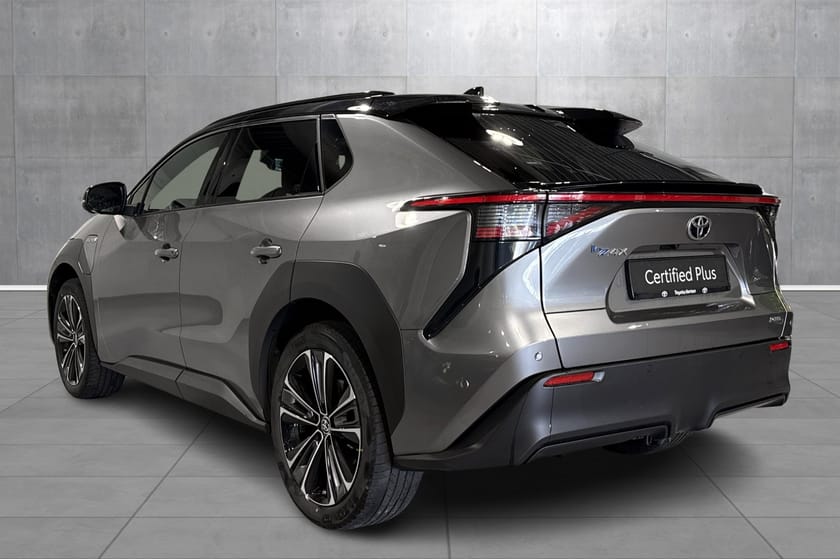 Bilde 3 av Toyota bZ4X