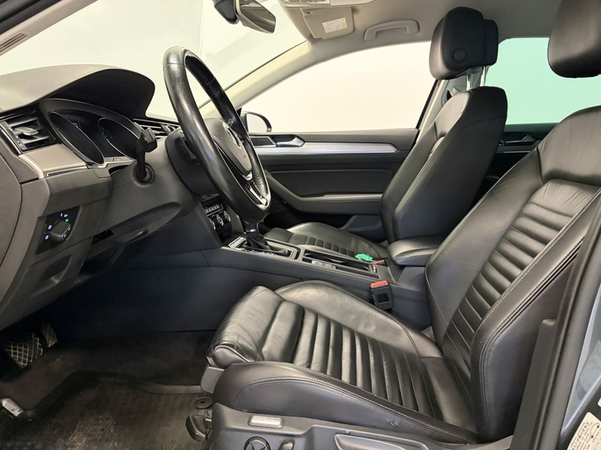 Volkswagen Volkswagen Passat Sportscombi — bild 11