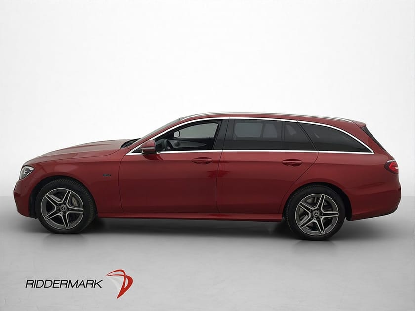 Bild 4 av Mercedes-Benz E 300 T de 4MATIC 4M AMG Pano HUD Burm Wide MOMS