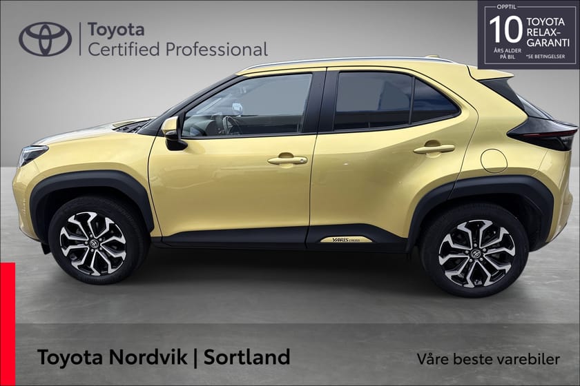 Bilde 2 av Toyota Yaris Cross Hybrid AWD-i AWD/Hybrid/Tilhengerfeste/Active Tech