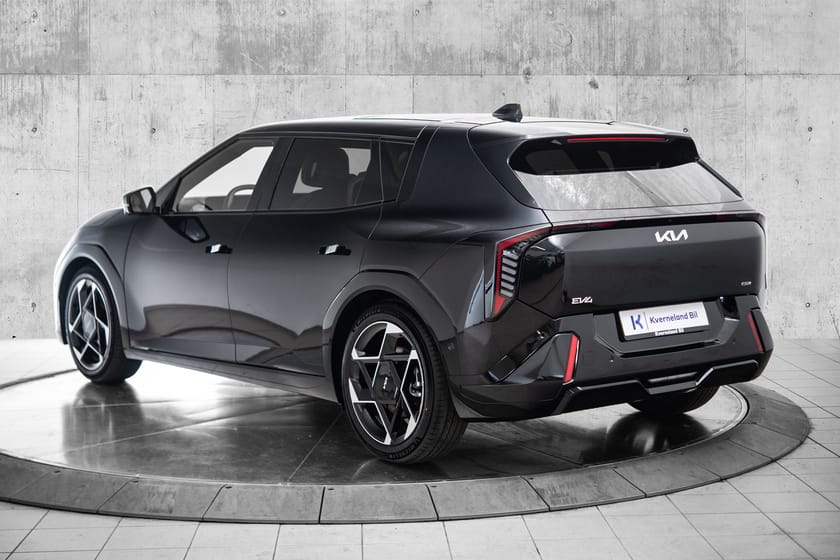 Bilde 3 av Kia EV4 Long Range GT Line 81,4 kWh | Skinn | 360Kam | H&K | Soltak