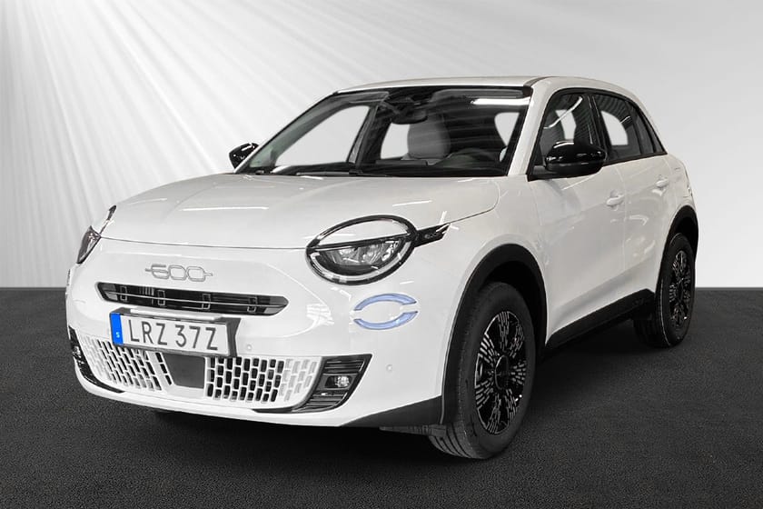 Bild 4 av Fiat 600 Hybrid 5-d SUV ICON HEV T3 FWD