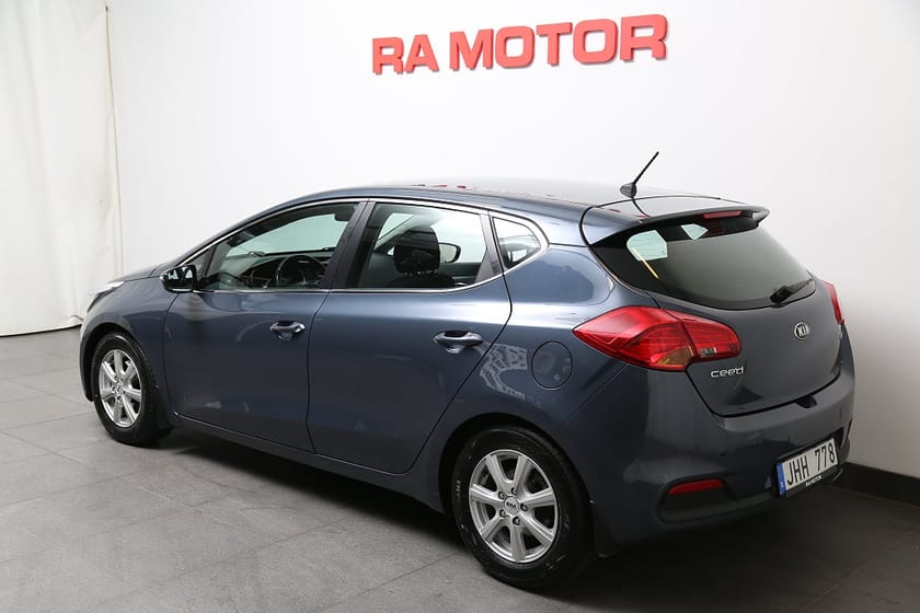 Bild 4 av Kia cee'd 1,6 CRDi EX 110hk Eco Comfort 5D Dragkrok