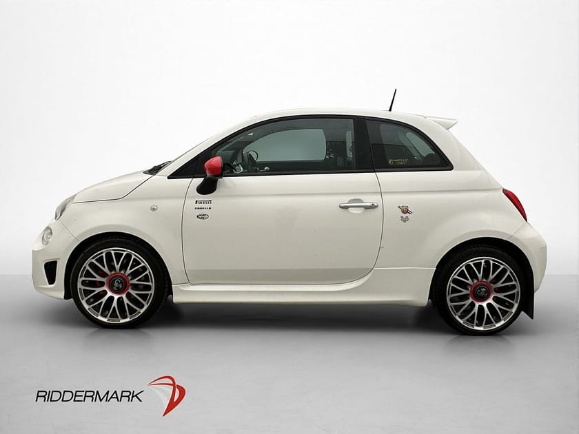 Bild 5 av Abarth 595 1.4 T-JET 145hk Kamrem-Bytt Sensorer Bluetooth