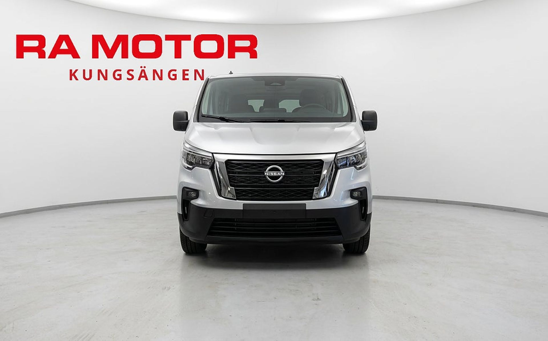Nissan Primastar Combi 9-sits N-Connecta 2026, kuva 4/10