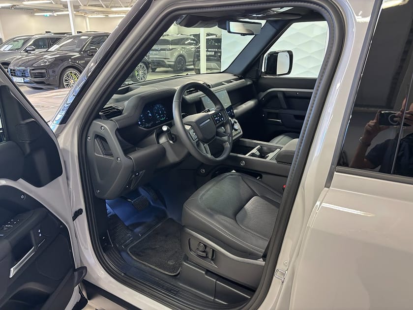 Bild 5 av Land Rover Defender P300e PHEV 110 X-Dynamic HSE *DEMOBIL*