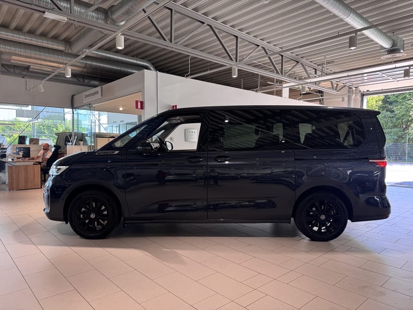 Bild 2 av Volkswagen Multivan eHybrid 4M Life Långt överhäng 1.5