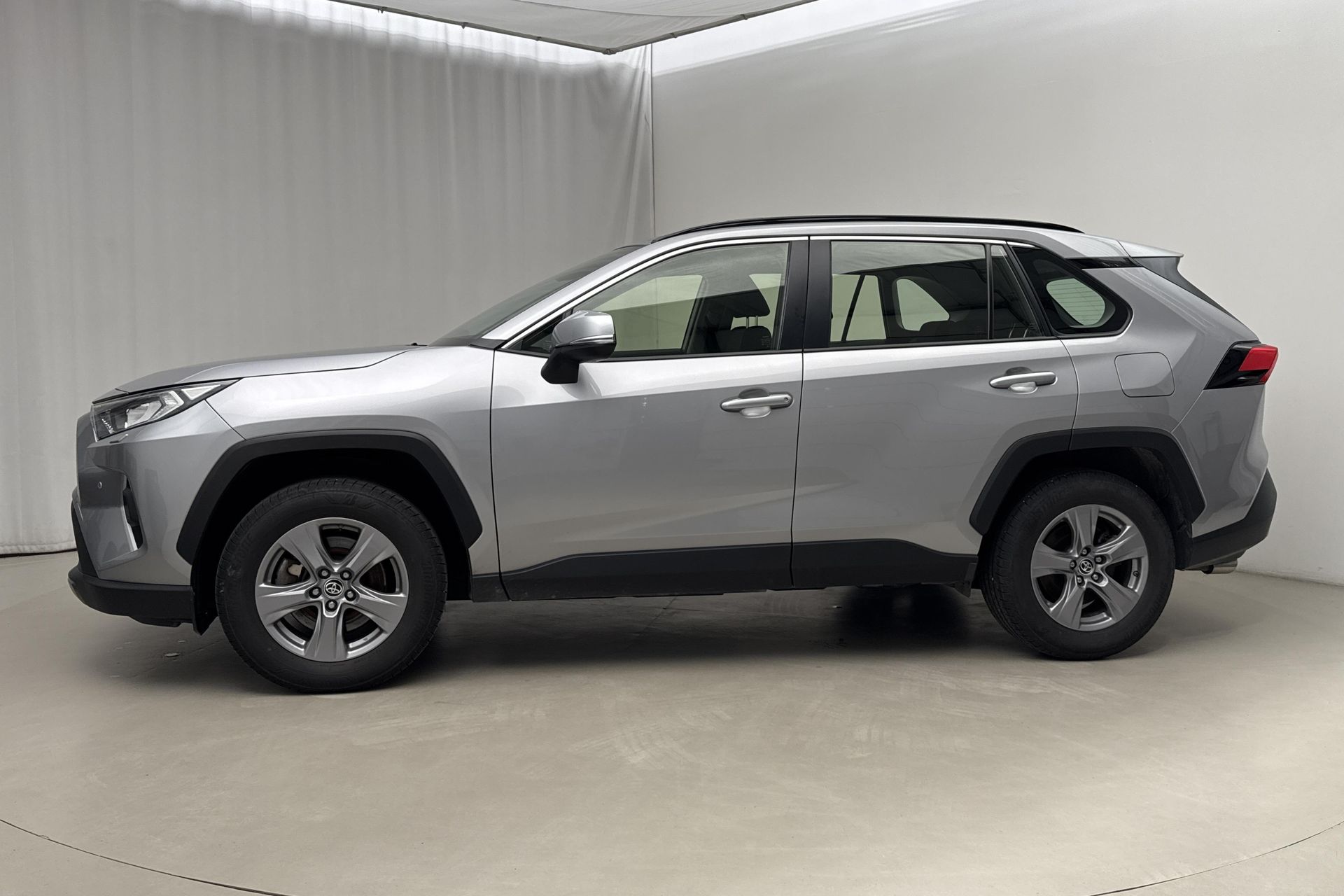 Toyota RAV4 Hybrid AWD-i 2024, bild 2/10