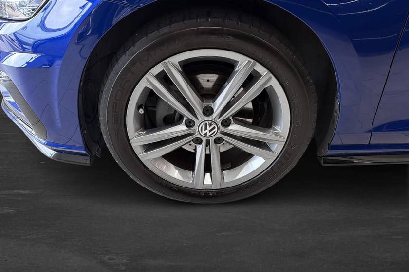 Bild 5 av Volkswagen Golf R-Line TDI 115Hk
