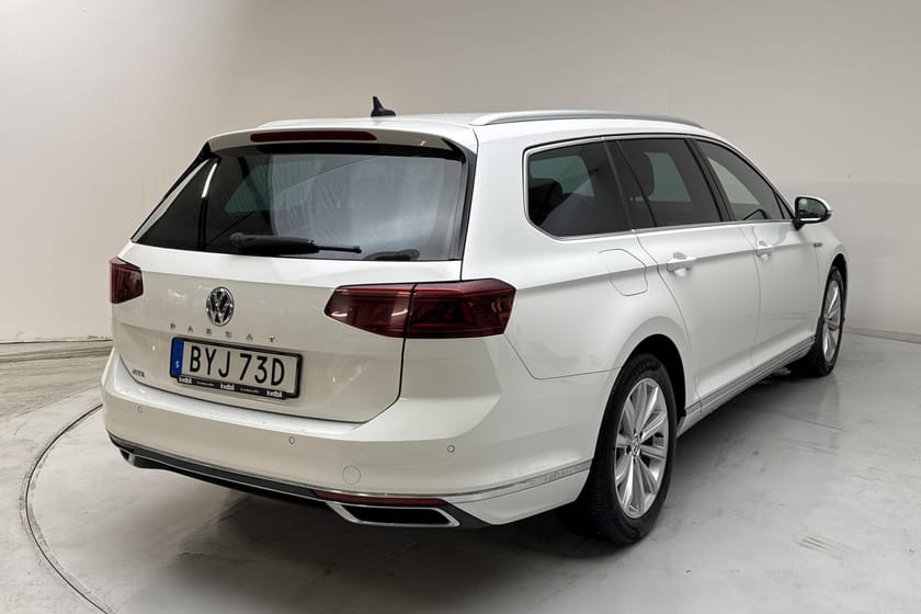 Bild 3 av Volkswagen Passat Sportscombi GTE (218hk) Executive Business