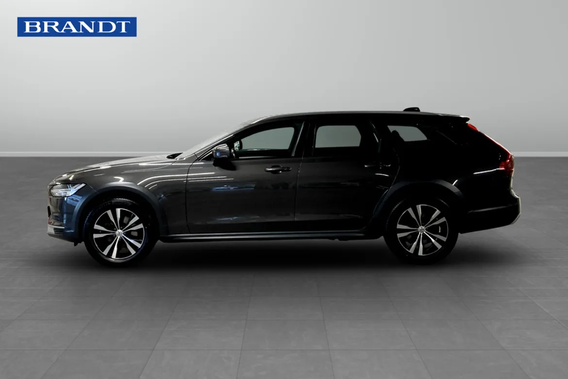 Volvo V90 Cross Country