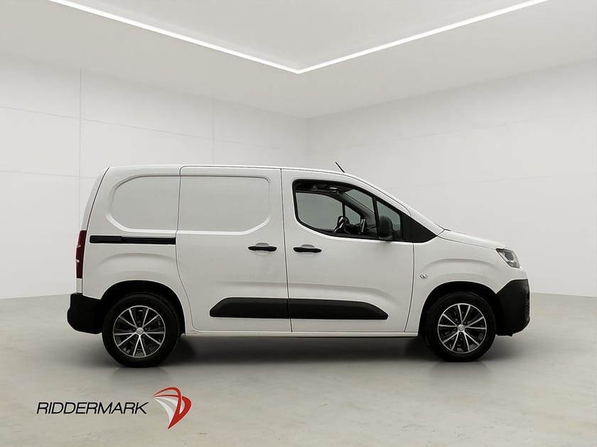 Bild 2 av Citroën Berlingo Van 1.5HDi Värmare PDC Dragkrok 3-Sits CARPLAY