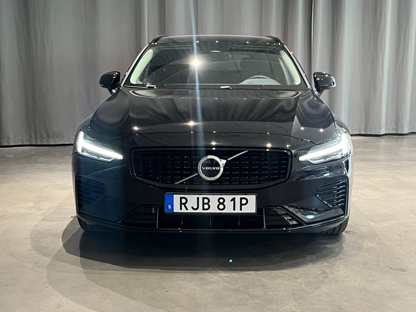 Bild 4 av Volvo V60 T6 Plus Dark Nordic Edition Lagerbil Redo för Omg Leverans