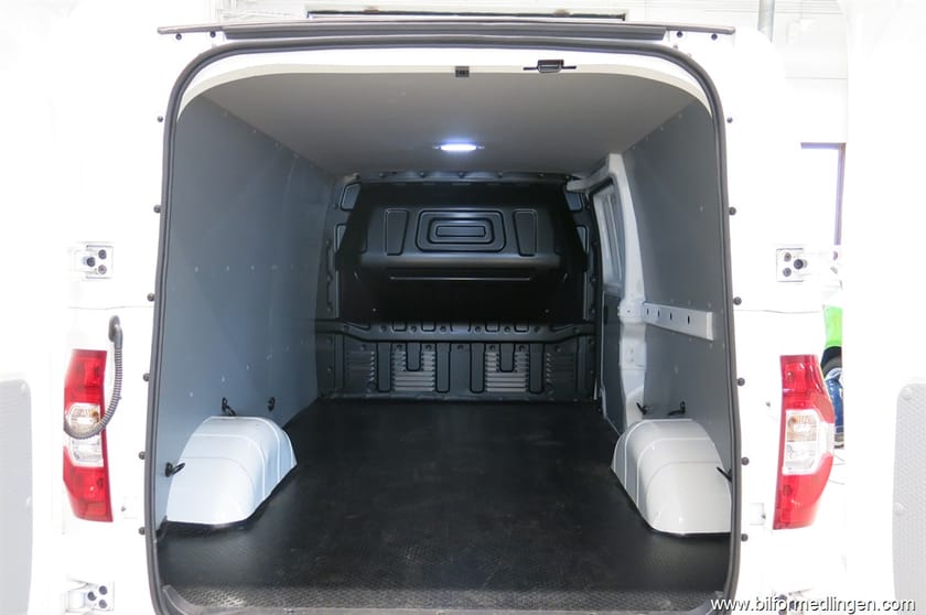 Bild 5 av Maxus e-Deliver 3 LWB 52.5 kWh Demobil Momsbil