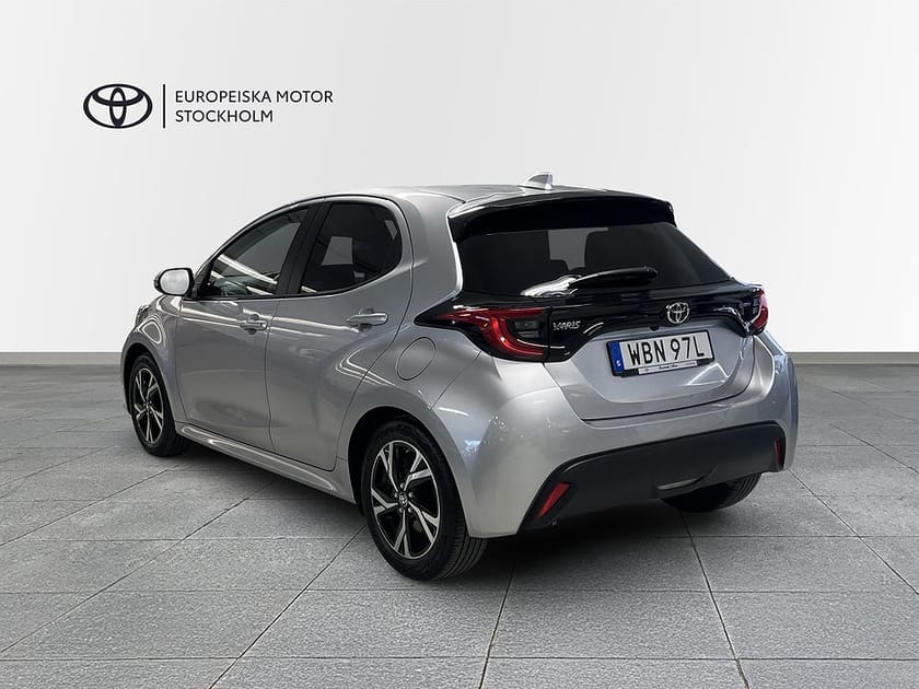 Bild 2 av Toyota Yaris Hybrid 115 1,5 HSD / Active Plus / Vinterhjul / AU-garanti