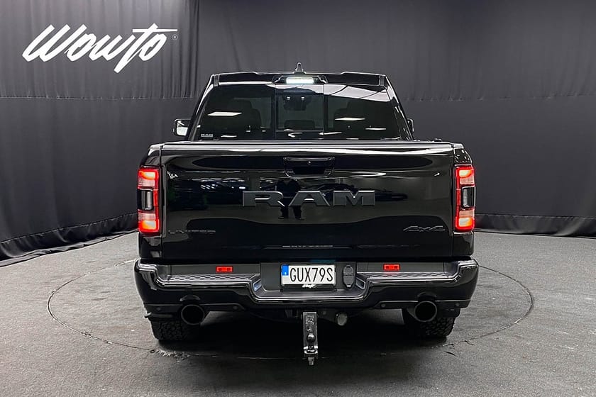 Bild 5 av RAM 1500 Crew Cab Dodge 5.7 V8 395HK Limited Night /Borla /Moms