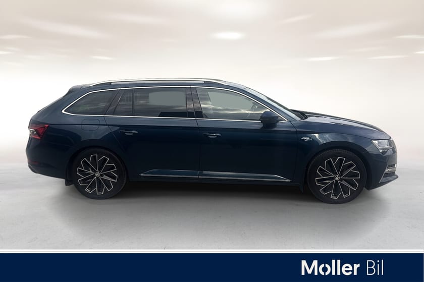 Bilde 4 av Škoda Superb Stasjonsvogn Sup3fl stv l&k d200 4x4 dsg