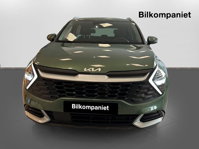 Bild 2 av Kia Sportage PHEV Action MOMS Kamera Rattvärme SoV-däck