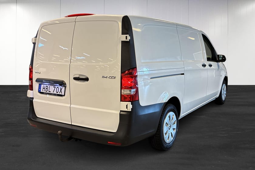 Bild 3 av Mercedes-Benz Vito 114 CDI 2.8t 9G-Tronic | Drag | Backkamera | Farthållare |