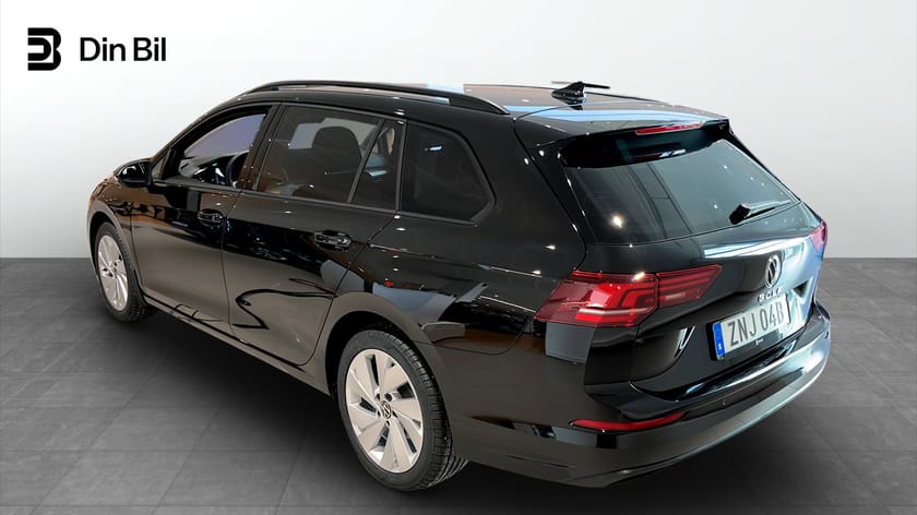 Bild 4 av Volkswagen Golf Sportscombi 1.5 TSI 150 6vxl/Edition/Backkamera-tonade rutor
