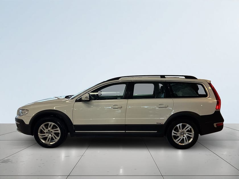 Bild 4 av Volvo XC70 D4 AWD Momentum Dragkrok Dvärm Navigation Rattvärme S&V