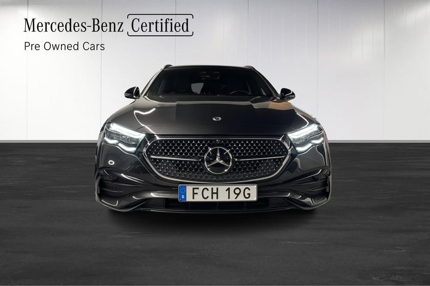 Bild 2 av Mercedes-Benz E 300 de 4MATIC T AMG Line/Superscreen/Dragkrok/V-Hjul/HuD/Moms