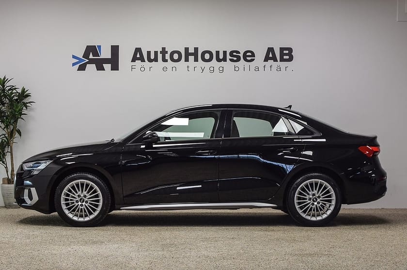 Bild 3 av Audi A3 Sedan 35 TFSI 150HK Proline Advanced Backkamera CarPlay