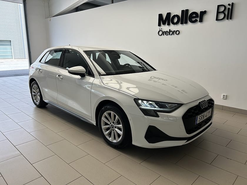 Bild 1 av Audi A3 Sportback 35 TFSI 150hk PROLINE / Backkamera