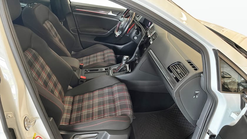 Bild 3 av Volkswagen Golf  GTI Performance