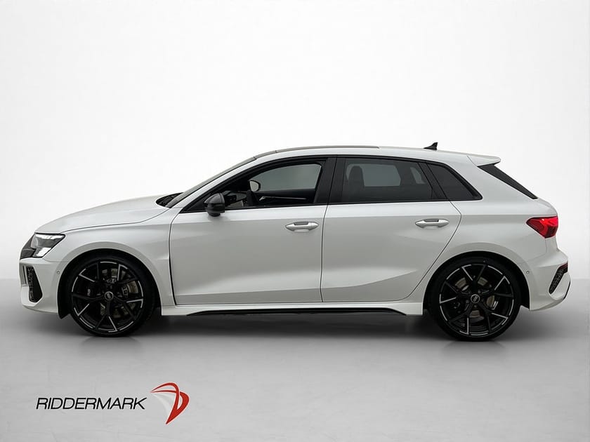 Bild 1 av Audi RS 3 Sportback RS3 Quattro 400hk Panorama B&O HuD Matrix