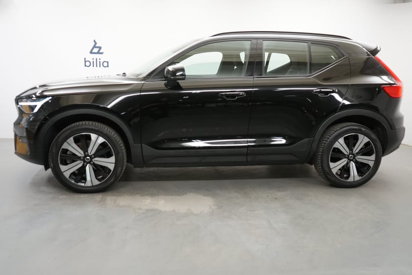 Bild 2 av Volvo XC40 Recharge Core Edition, Navigation, Baklucka elmanövrerad