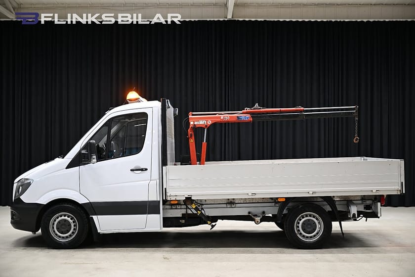 Bild 2 av Mercedes-Benz Sprinter 316 BlueTEC Chassi Cab 163HK Flak|Kranbil|Drag|Värmare|Leasbar