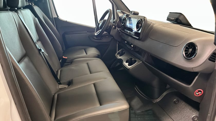 Bild 3 av Mercedes-Benz Sprinter 317 CDI RWD Panel Van