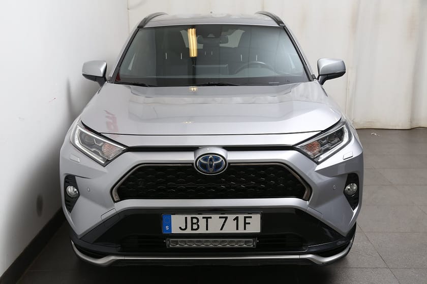 Bild 5 av Toyota RAV4 Laddhybrid Plug-in Hybrid E-CVT X-Edition AWD Extraljus Drag