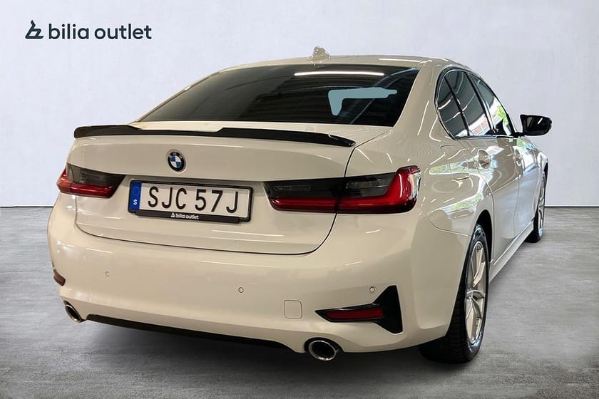 Bild 4 av BMW 330e Sedan Sport line Navigation