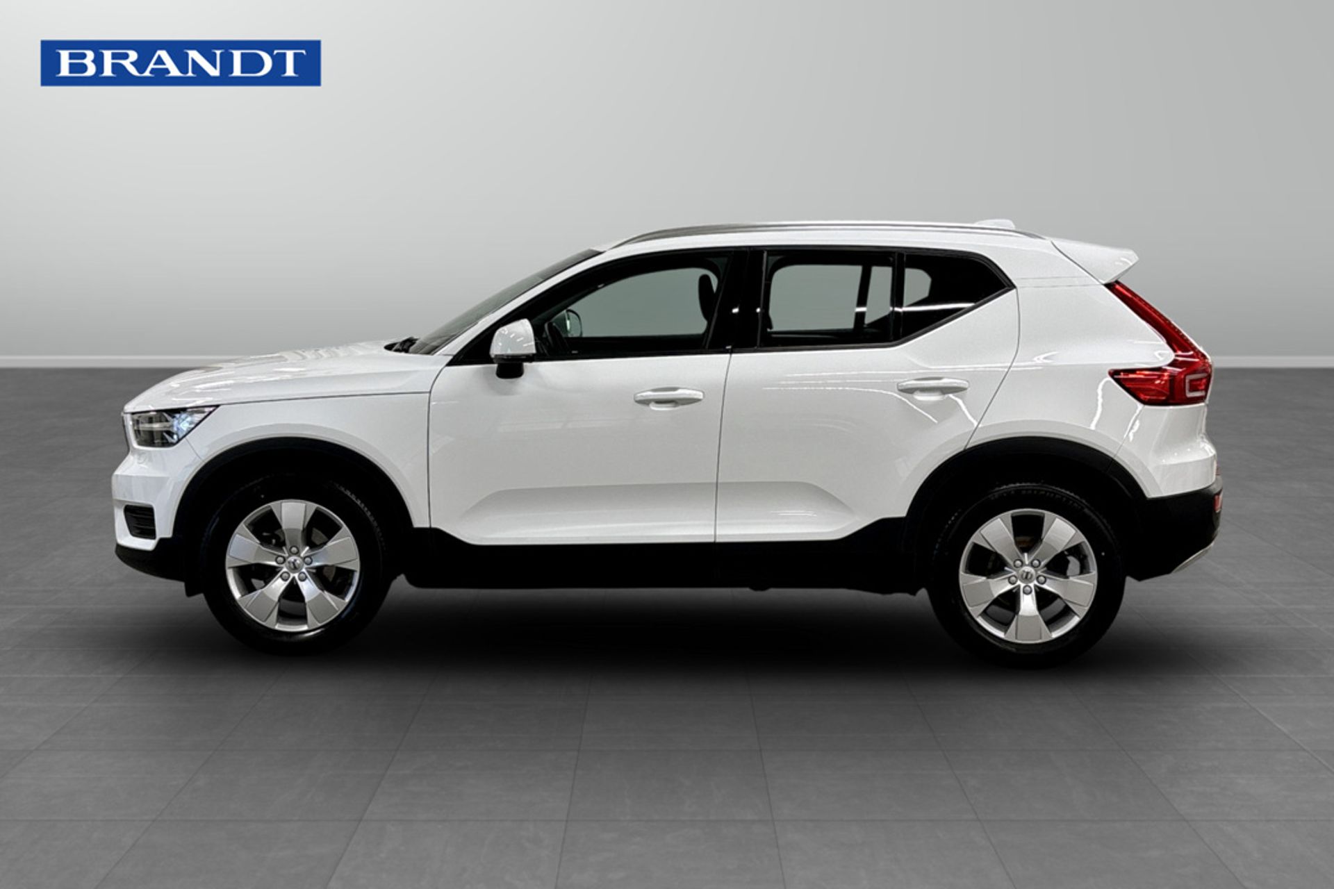 Volvo XC40 T3 2021, bild 3/10