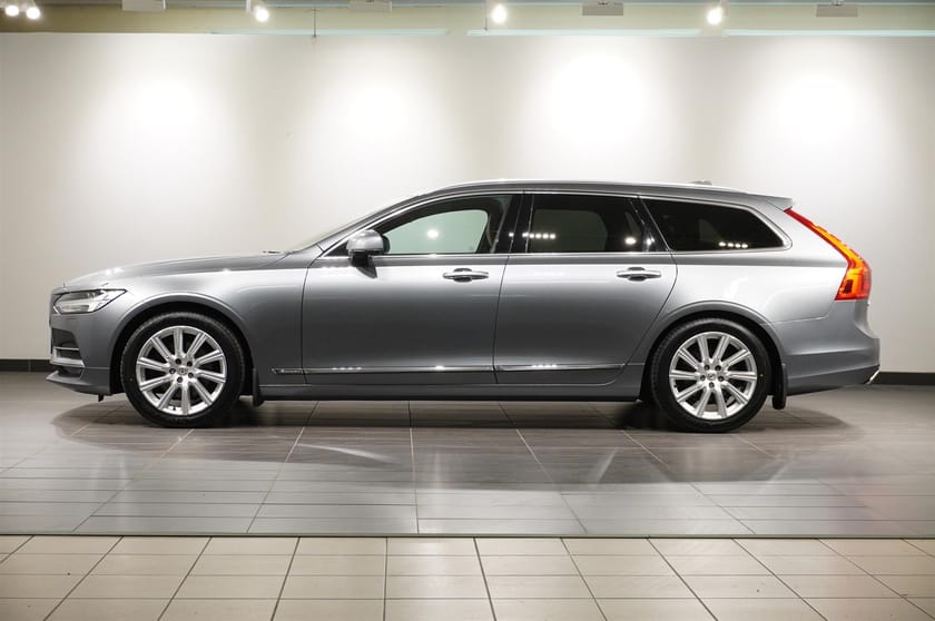 Bild 2 av Volvo V90 D4 Inscription Aut Drag 360° LED
