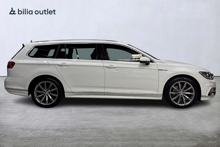 Bild 5 av Volkswagen Passat Sportscombi 2.0 TSI 4Motion GTR 280hk Drag Backkamera