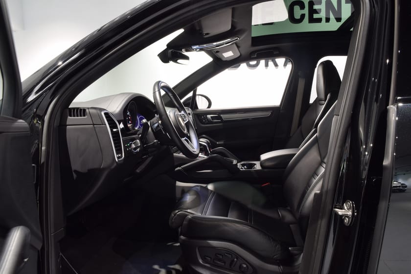 Bild 4 av Porsche Cayenne E-Hybrid / VAT - Leasebar