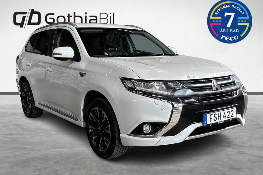Bild 3 av Mitsubishi Outlander PHEV CVT Business Backkamera Farthållare Läder Dragkrok