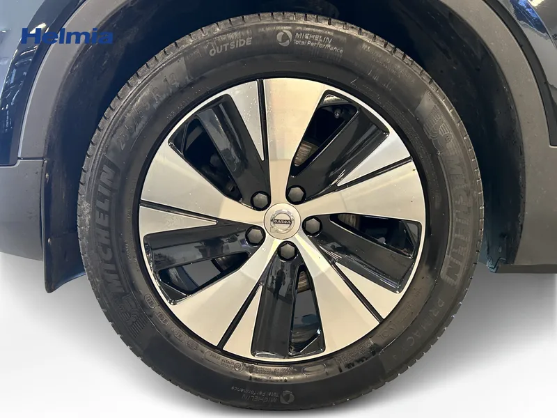 Bild 13 av 14 – Volvo XC40 T2 FWD Momentum
