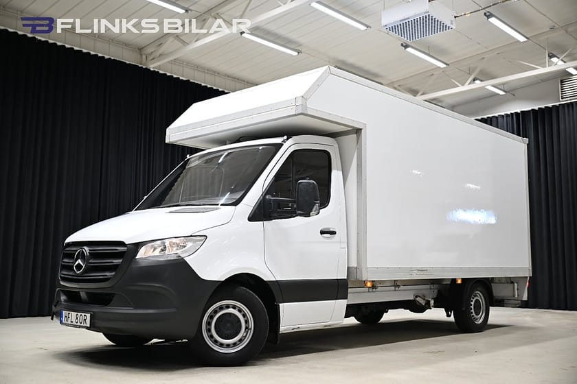 Bild 1 av Mercedes-Benz Sprinter 316 CDI Chassi Automat|Volymskåp|BG-Lyft|Överhäng|Flyttbil