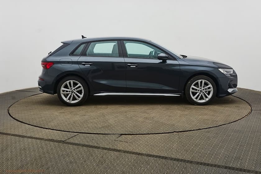 Bild 2 av Audi A3 Sportback 35 TFSI Proline Advanced Sonos Automat 17" 150 HK