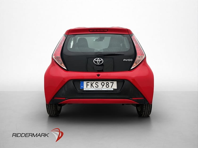 Bild 4 av Toyota Aygo 1.0 VVT-i x-shift X-Play Bluetooth 0,42l/mil