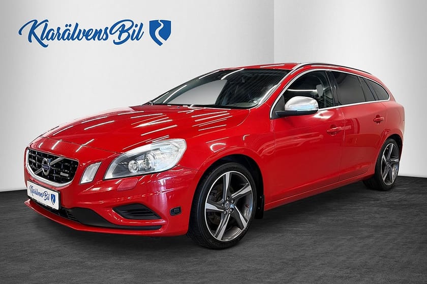 Bild 1 av Volvo V60 T4F Powershift R-Design (180hk) Pdc Drag Sportstolar