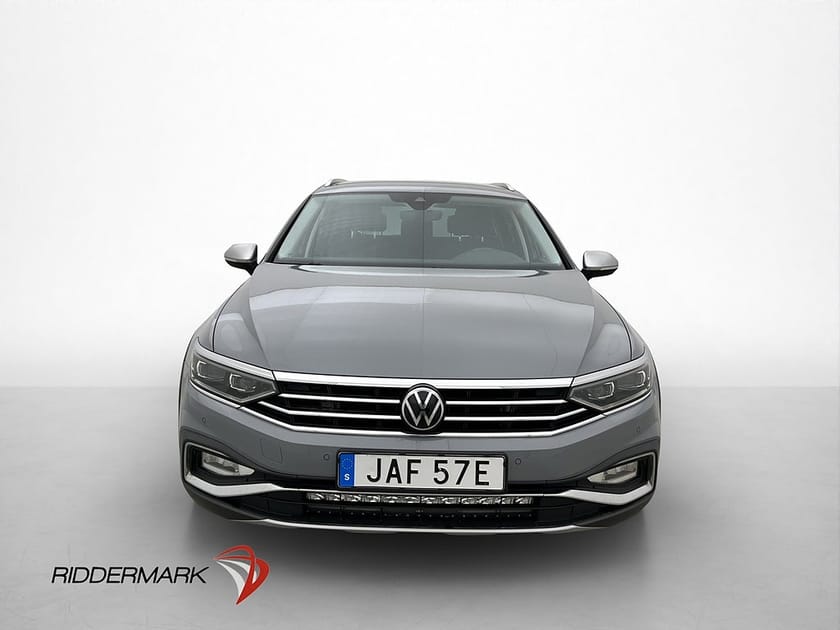 Bild 2 av Volkswagen Passat Alltrack 200hk 4M Kamera Drag Värmare MOMS